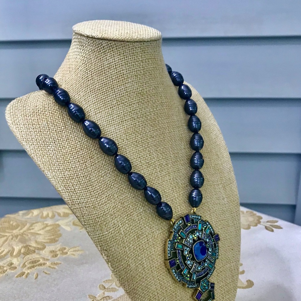 SOLD Heidi Daus THE REGENT Beaded Crystal Necklace